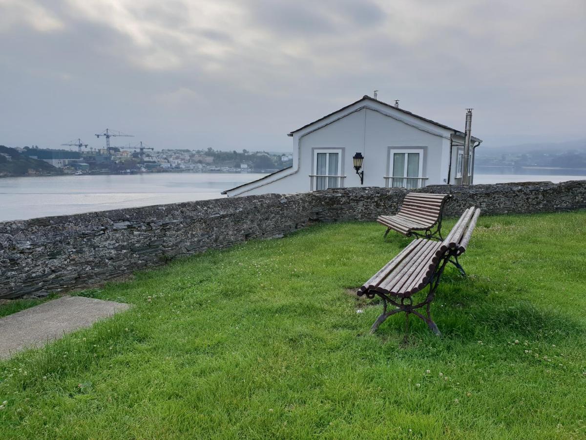 Apartamentos O Cargadeiro Ribadeo Dış mekan fotoğraf